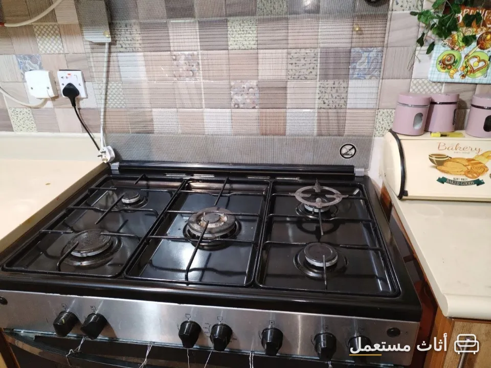 فرن غاز 5 عيون مستعمل — صورة 1