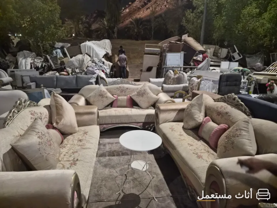 كنب مستخدم شبه جديد — صورة 1