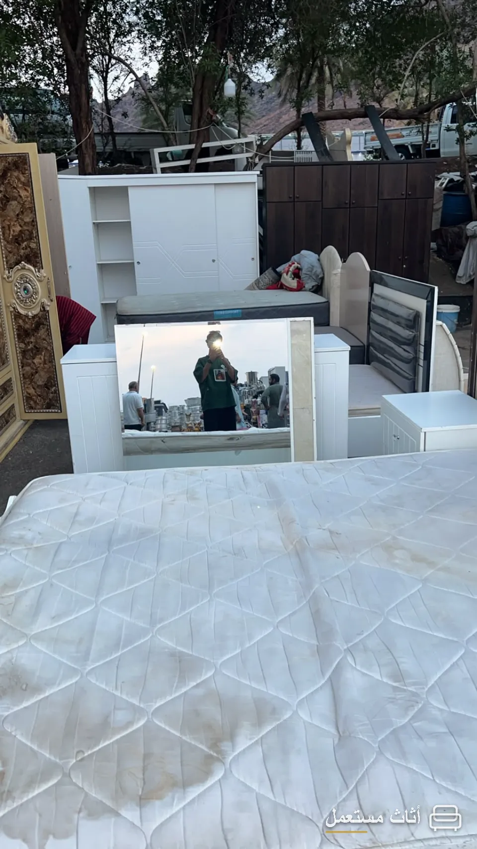 غرفة نوم بيضاء كاملة للبيع — صورة 1