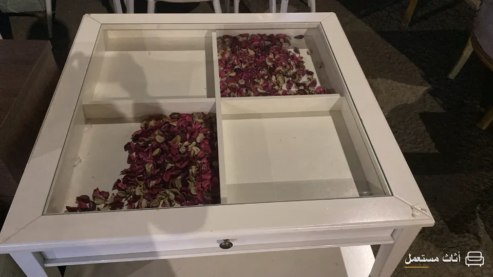 طاولة وسط زجاج أبيض مع أدراج للبيع — صورة 1